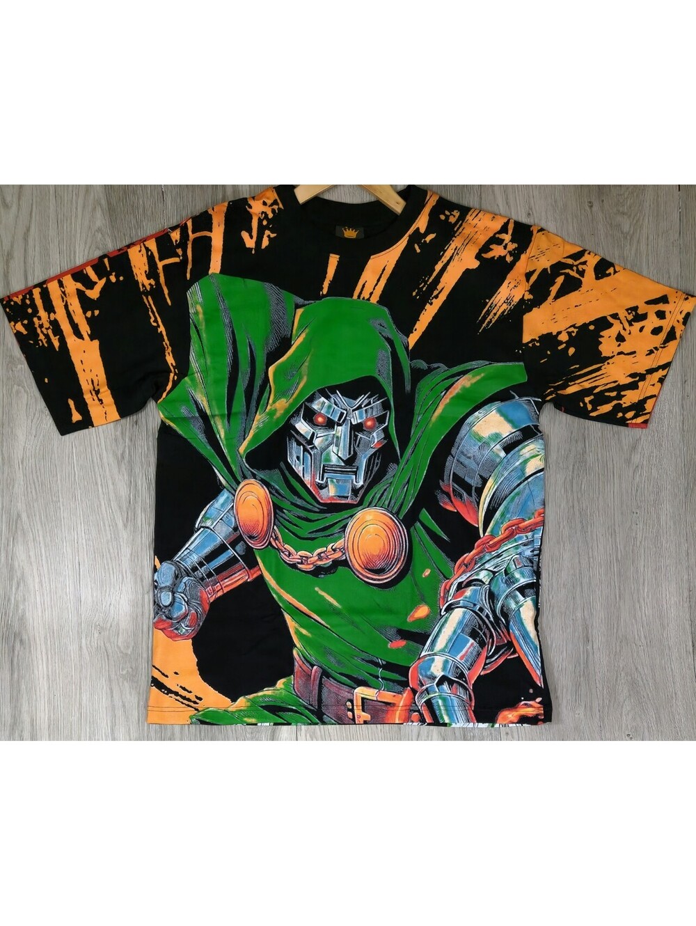 Marvel Dr Doom And SPIDER-MAN LIMITED Over Print T-Shirt size XL